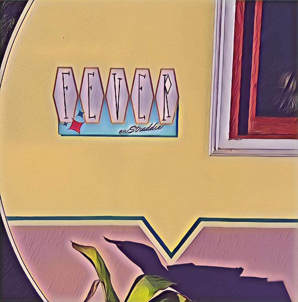 Fever on Straddie coffee van logo